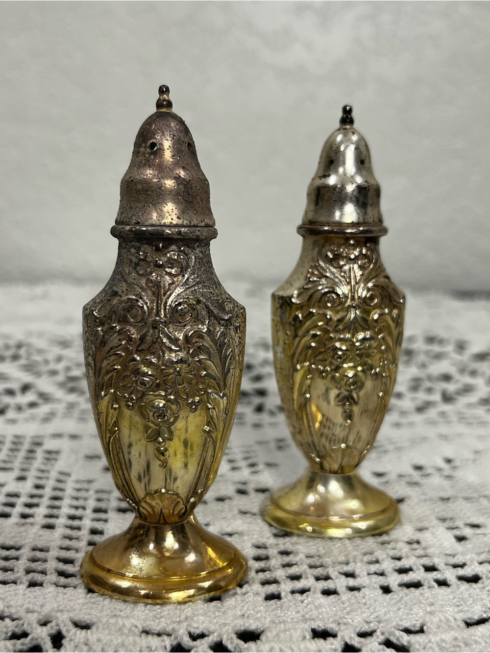 🩶✨ Vintage Poole Silver Co Salt & Pepper Shakers ✨🩶